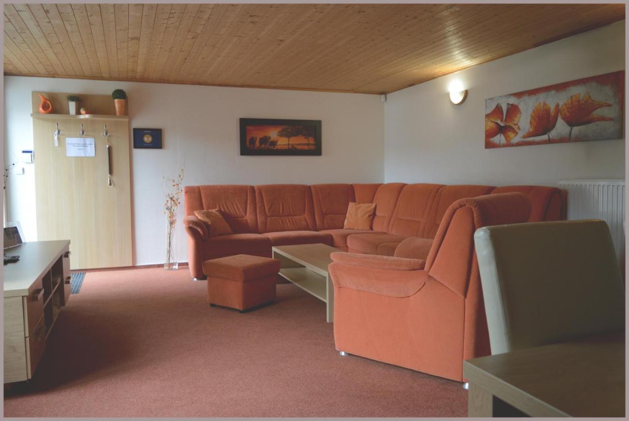 Apartmany Tiva Острава Экстерьер фото