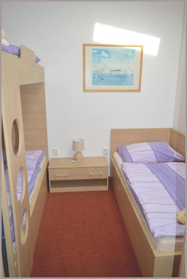 Apartmany Tiva Острава Экстерьер фото