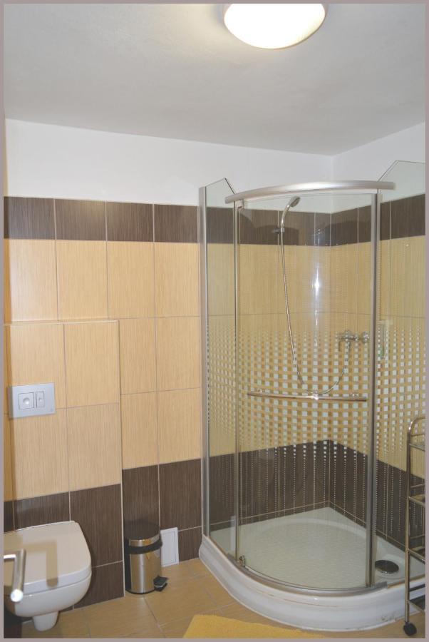 Apartmany Tiva Острава Экстерьер фото